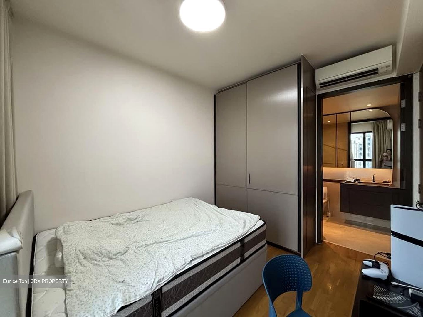Avenue South Residence (D3), Apartment #594486301